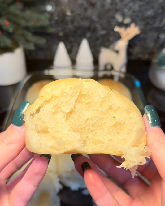Sourdough Dinner Rolls